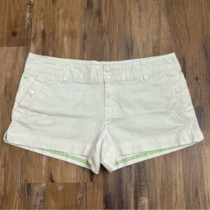 VTG Y2K 2000s American Eagle Outfitters White Low Rise Shorts